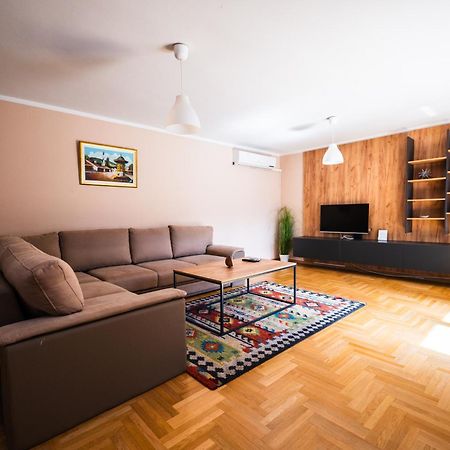 Spacious & Modern Apartments- Old Town Сараево Экстерьер фото