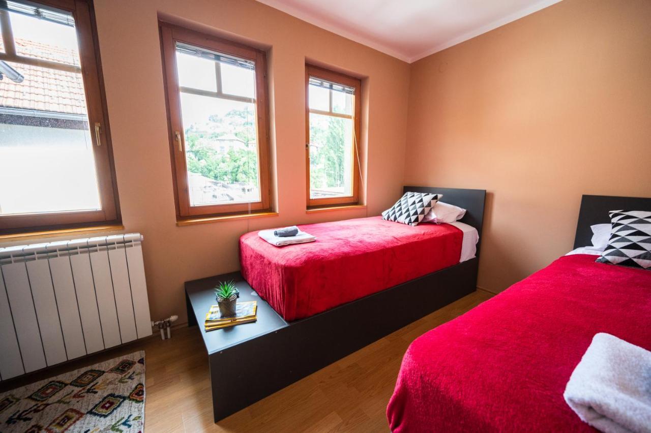 Spacious & Modern Apartments- Old Town Сараево Экстерьер фото