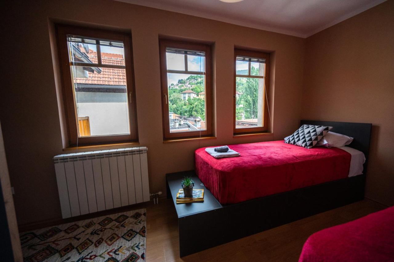 Spacious & Modern Apartments- Old Town Сараево Экстерьер фото