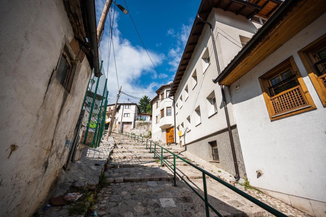 Spacious & Modern Apartments- Old Town Сараево Экстерьер фото