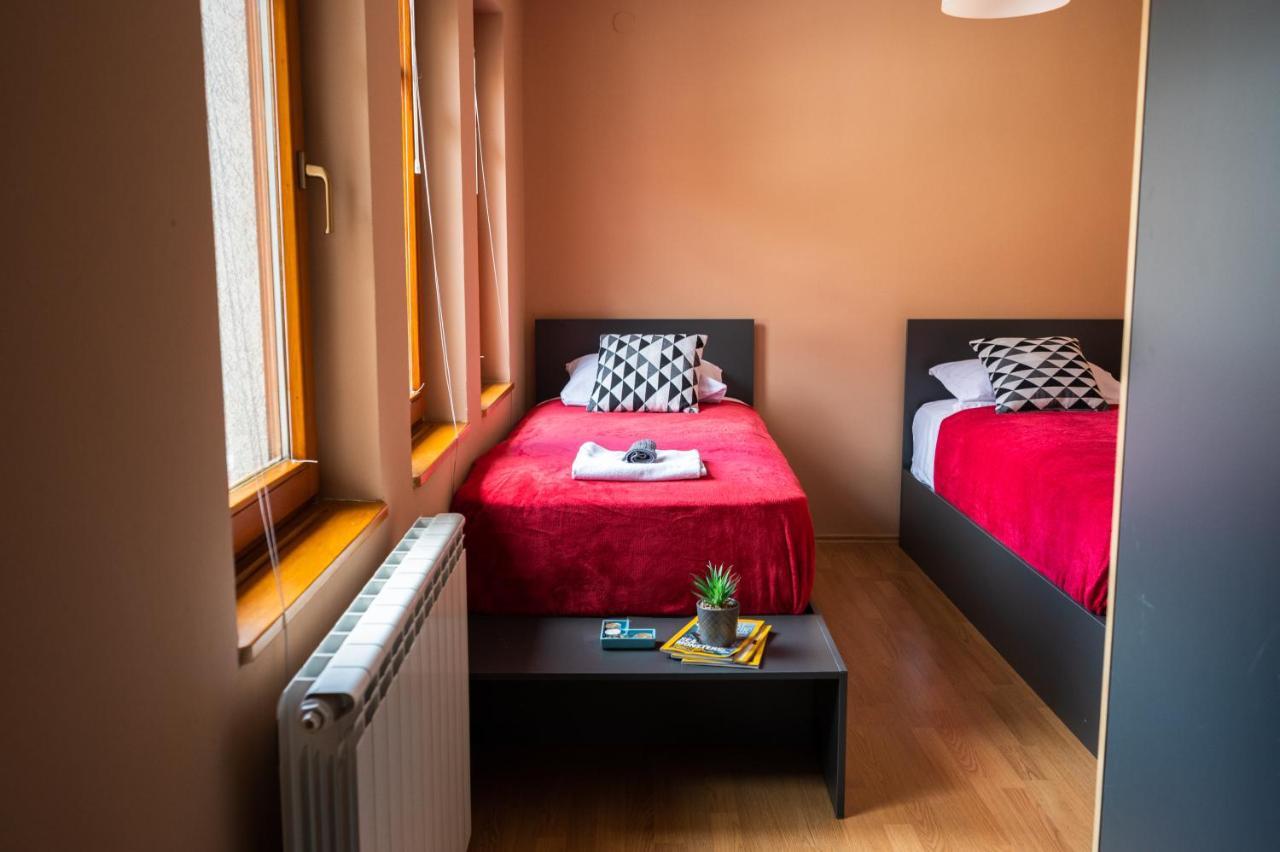 Spacious & Modern Apartments- Old Town Сараево Экстерьер фото
