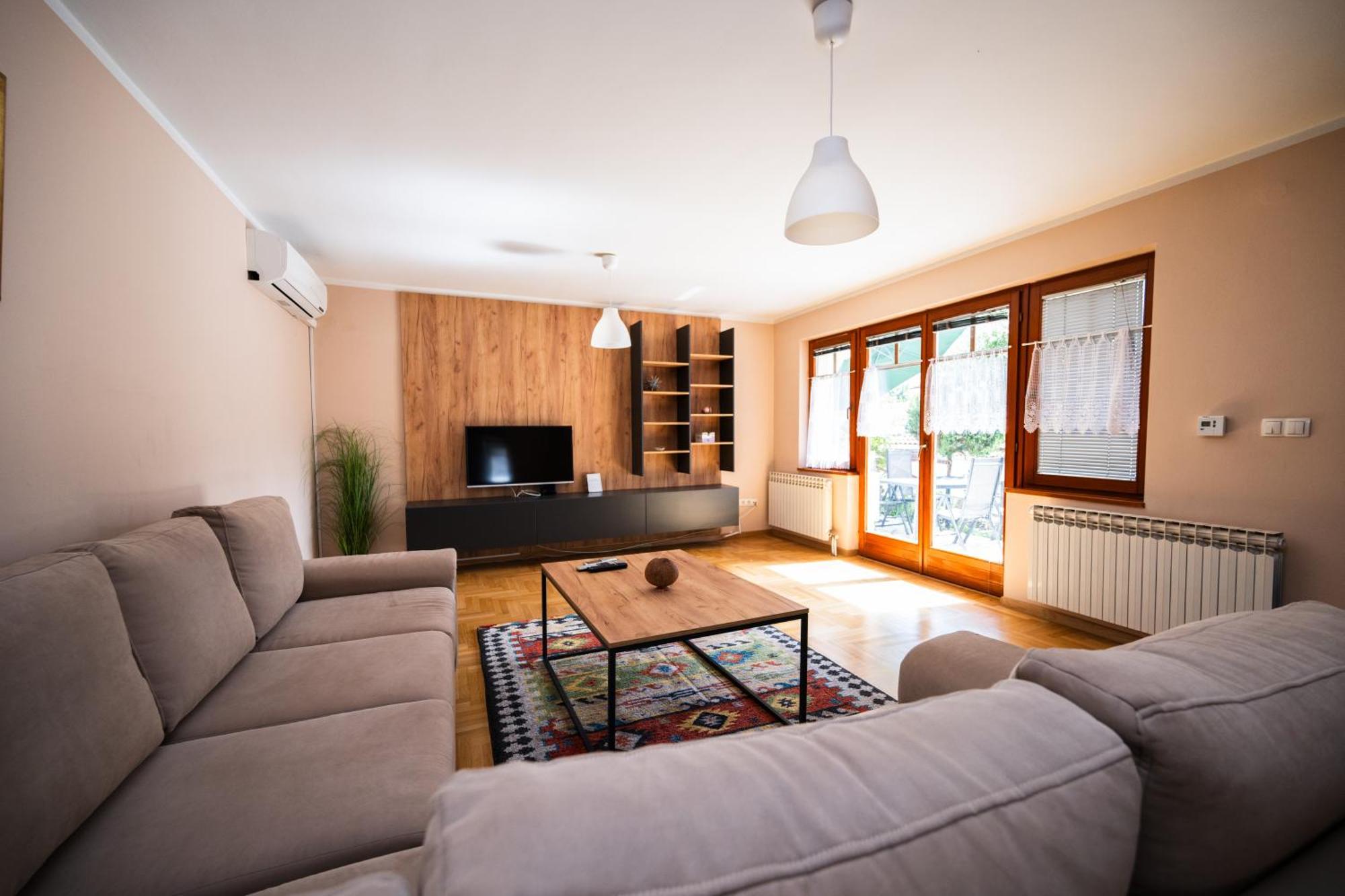 Spacious & Modern Apartments- Old Town Сараево Экстерьер фото